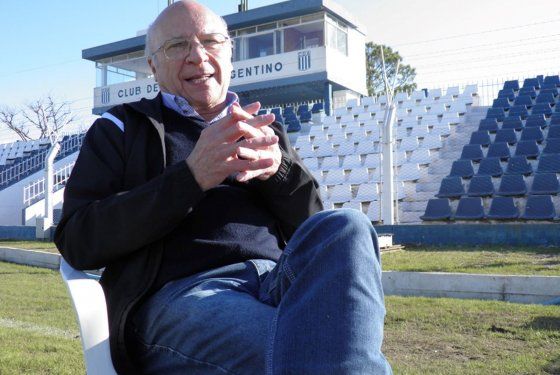 Modesto Marrone, socio de Argentino de Monte Maíz, rival de Estudiantes por Copa Argentina: 