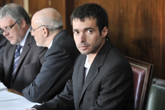 Adrián Fernández Koenig, abogado de Lucas Puig, acusado de violar dos nenes. Hoy se conocerá el veredicto del juicio